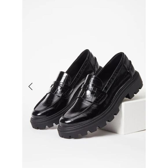 New Just Fab Flats, Colette Black Croc 8.5 Chunky 90’s Slip On Loafer - Picture 1 of 9